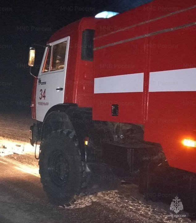 Спасатели МЧС России приняли участие в ликвидации ДТП на автодороге «Свистовка-Кучугуры» Ровеньского района